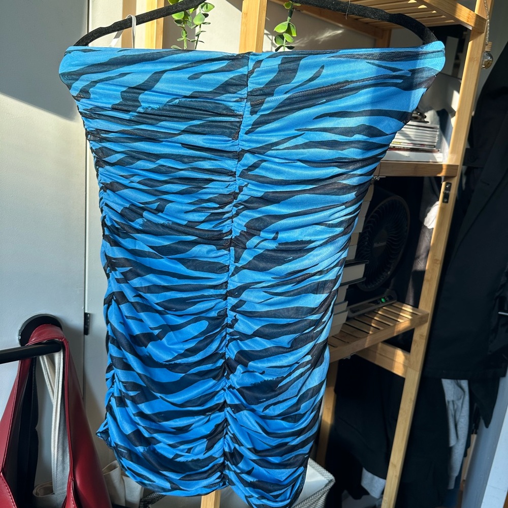Missguided blue zebra tube dress